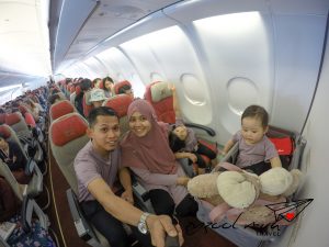 Read more about the article 5 Tips Mengelak Bayi Menangis Ketika Menaiki Kapal Terbang