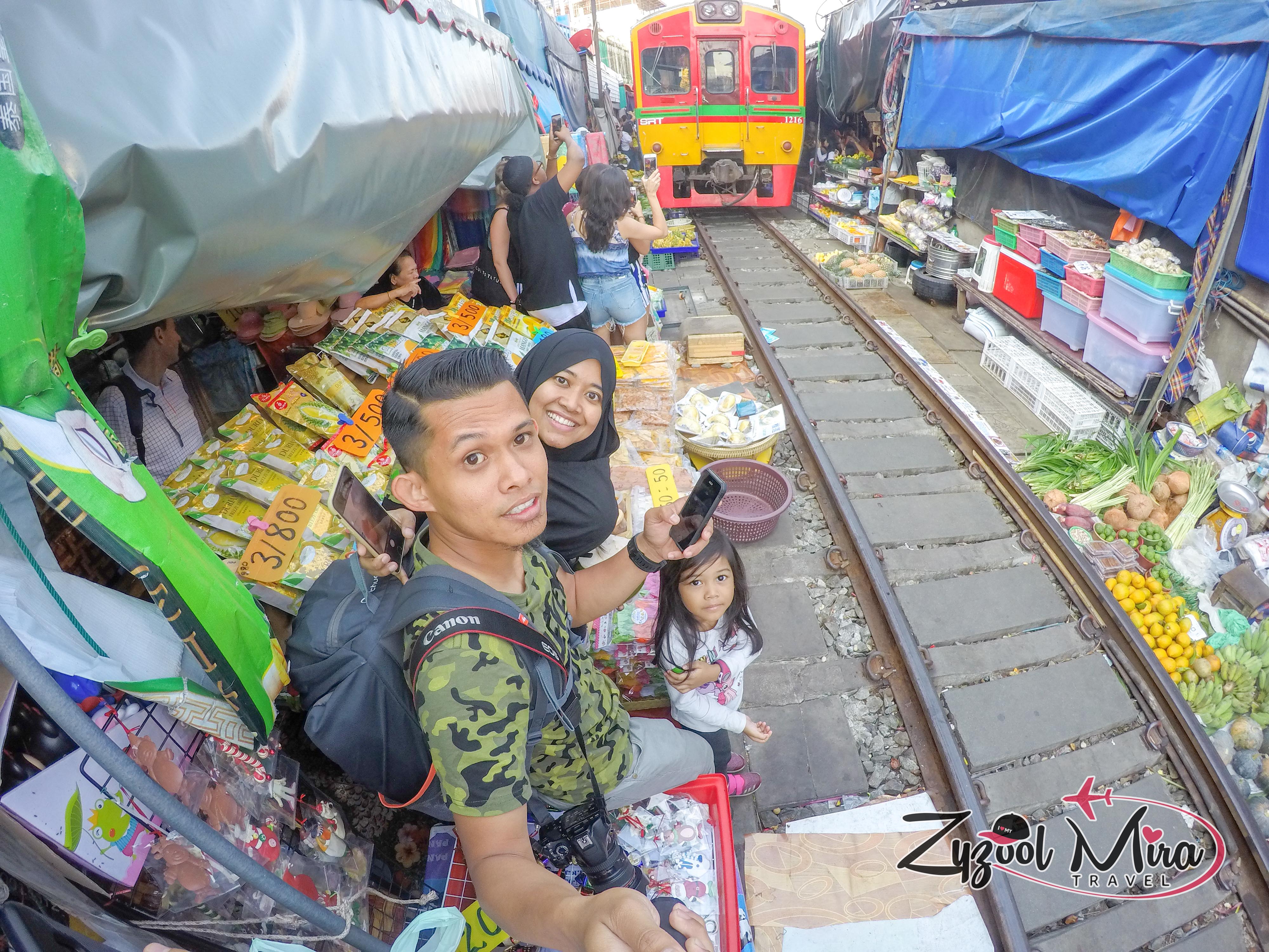 Malaysian Family Travel Maeklong
