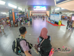 Read more about the article 9 Tips Pertama Kali Menaiki Kapal Terbang