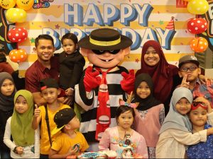 Read more about the article Birthday Party Aafy & Afya di McD Mutiara Rini